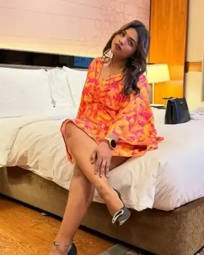 Escorts In Lakhisarai
